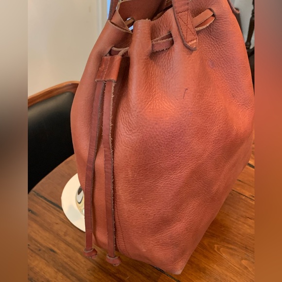 MADEWELL Leather Transport Bag- OUT OF STOCK - Picture 5 of 10
